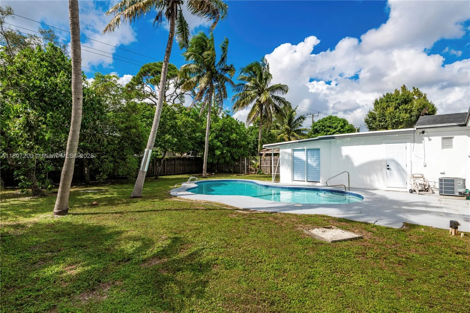 1421 NW 1st Ave, Fort Lauderdale FL 33311