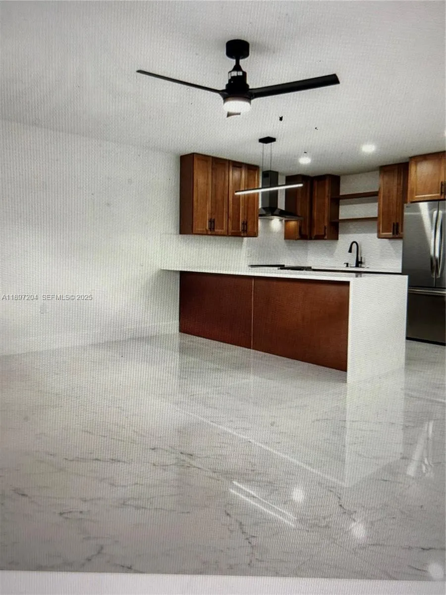 190 Seville H # H, Delray Beach FL 33446