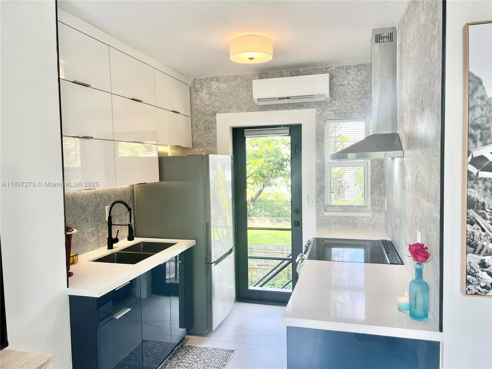 8270 NE 1st Pl # 4, Miami FL 33138