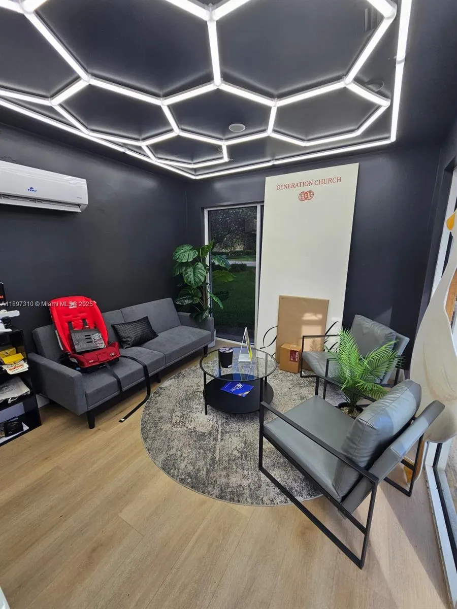 13850 SW 143rd Ct # 14, Miami FL 33186