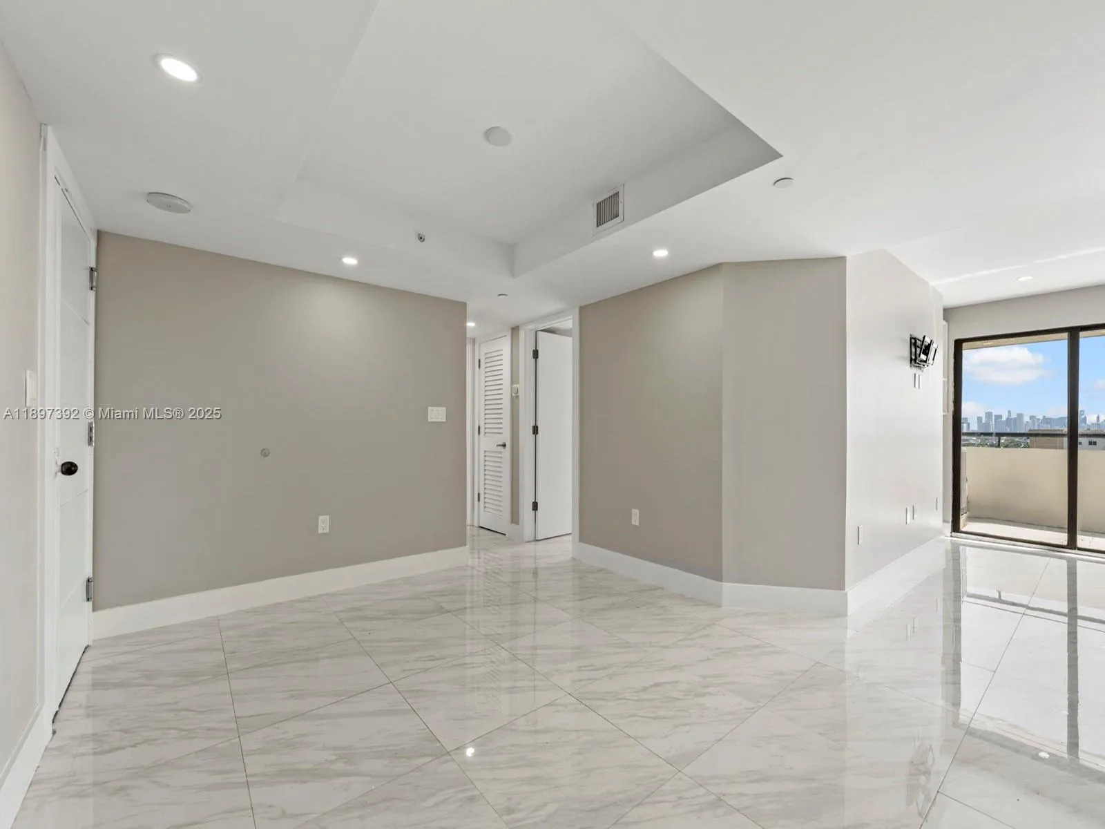 911 E Ponce De Leon Blvd # 1601, Coral Gables FL 33134