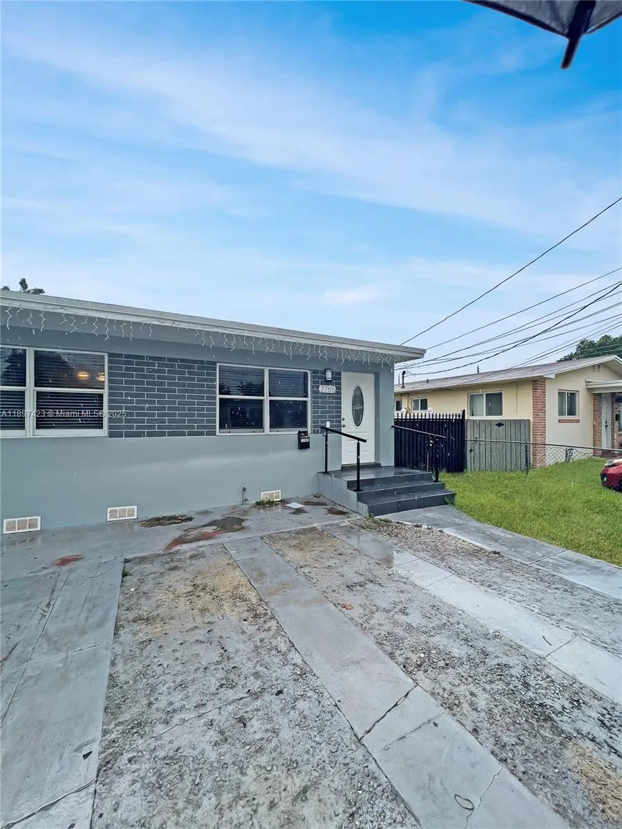 for sale at 2783 - 2785 SW 33rd Ct, Miami FL 33133