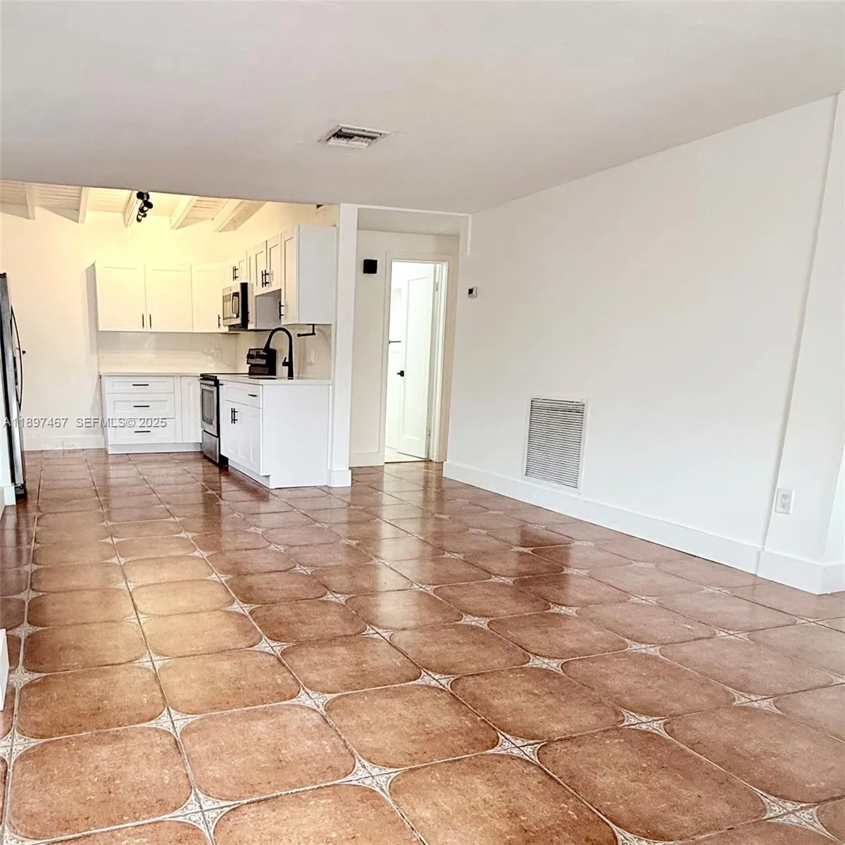 2729 SW 67th Ave, Miami FL 33155