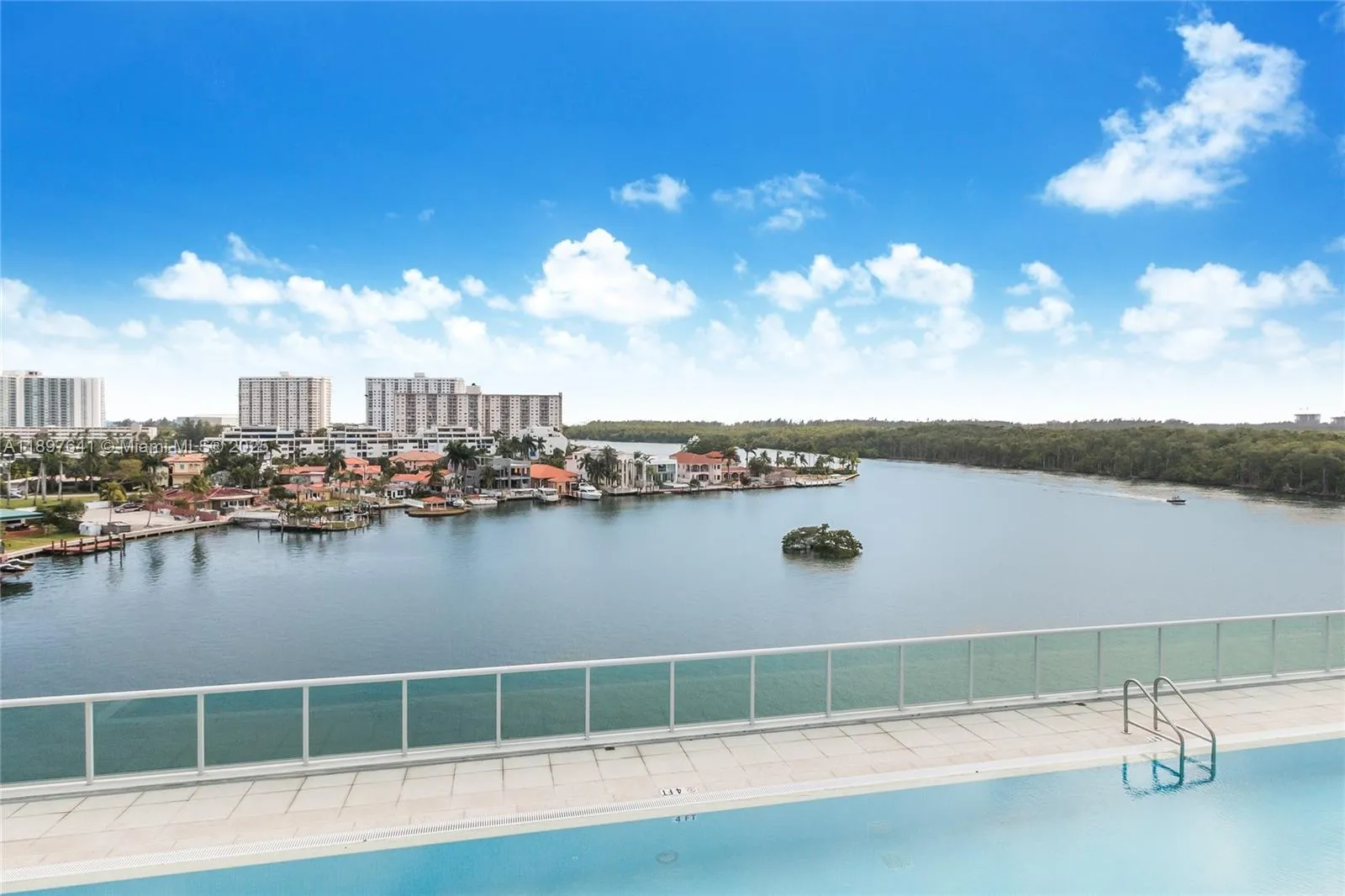 3 bedroom 3 bath for sale at 400 Sunny Isles Blvd # 715, Sunny Isles Beach FL 33160