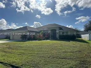3 bedroom 2 bath for sale at 5834 NW Gillespie Ave, Port St. Lucie FL 34986