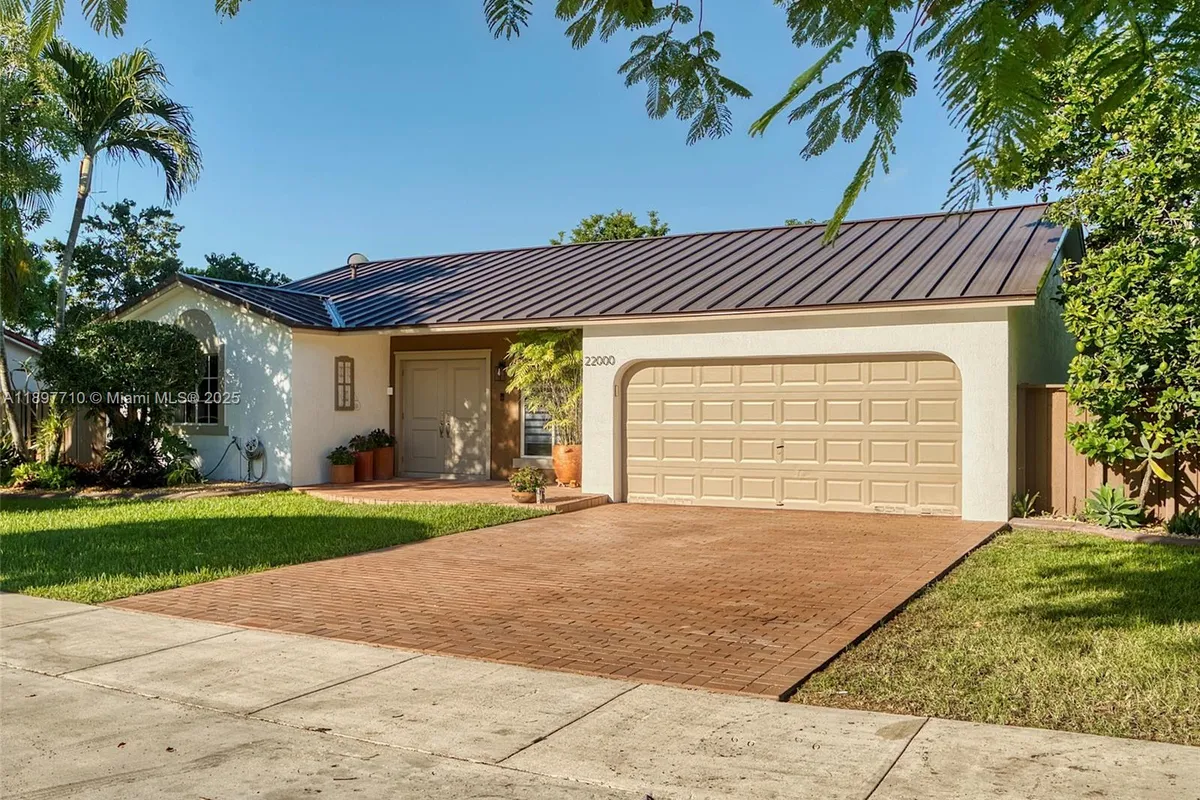 22000 SW 127th Ave, Miami FL 33170