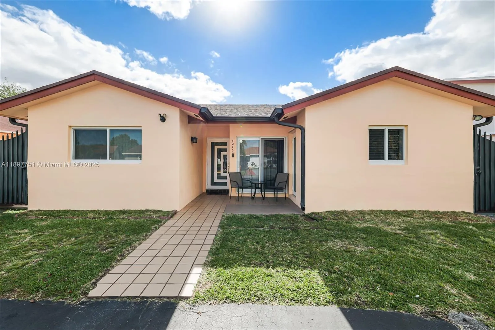 4216 SW 138th Ct, Miami FL 33175