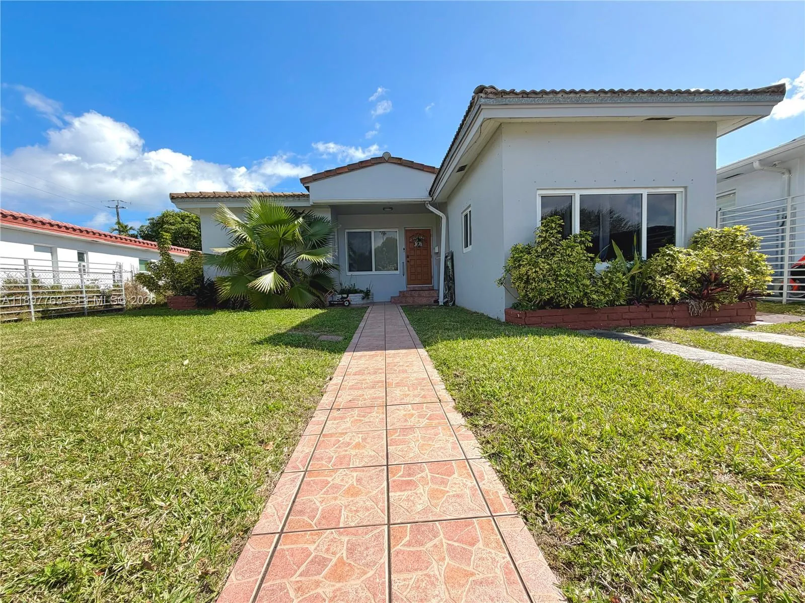 5 bedroom 5 bath for sale at 1510 Normandy Dr, Miami Beach FL 33141