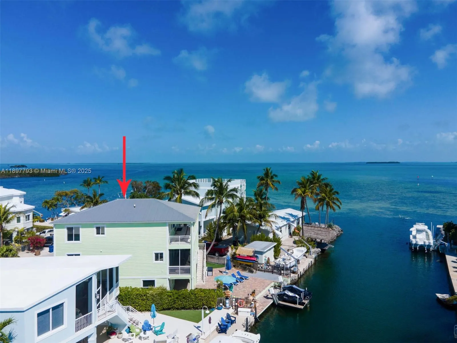 140 FAIRWICH CT, Tavernier FL 33070