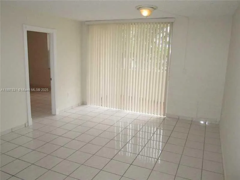 10000 NW 80th Ct # 2309, Hialeah Gardens FL 33016