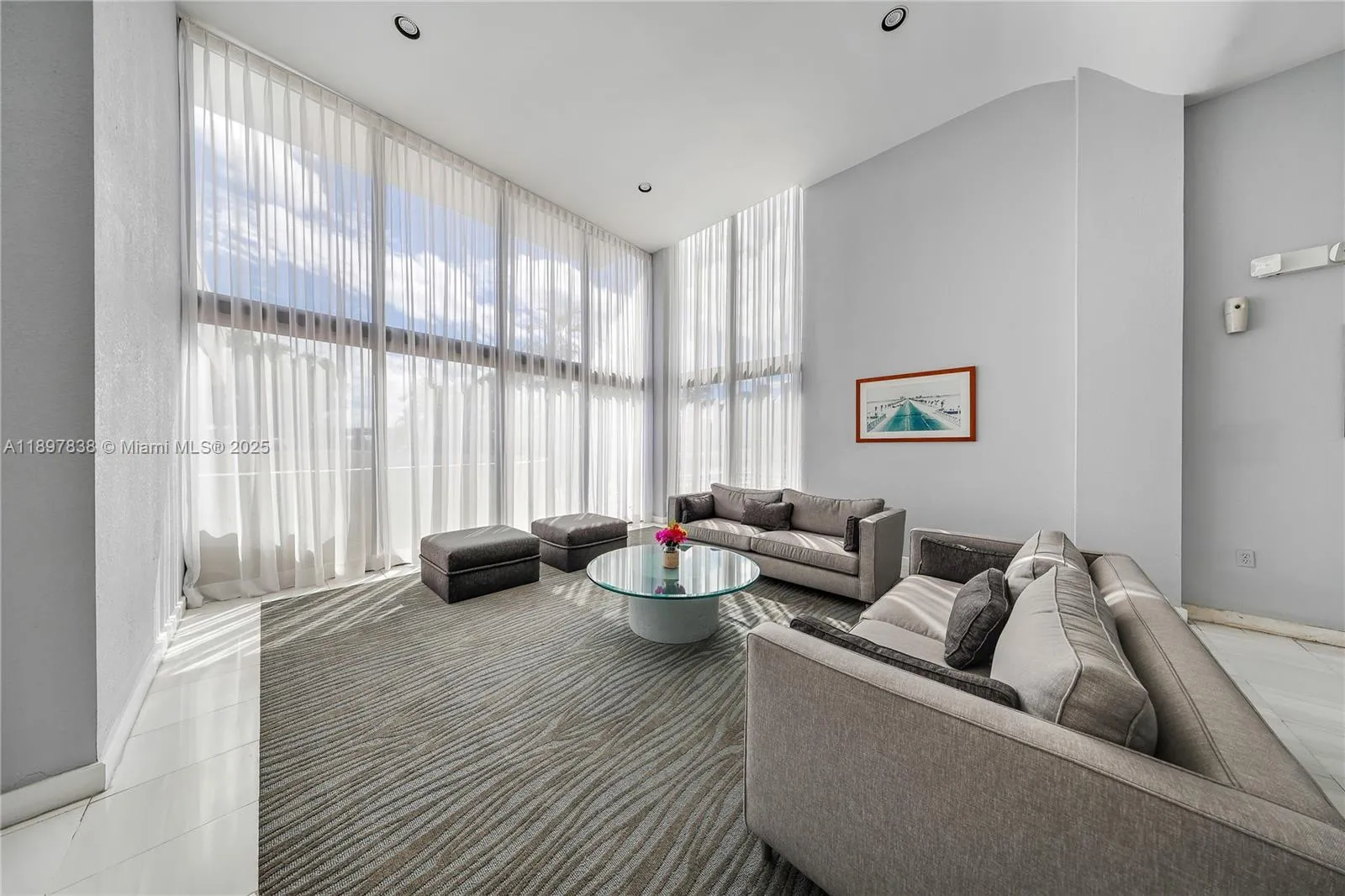 801 N Venetian Dr # 903, Miami FL 33139