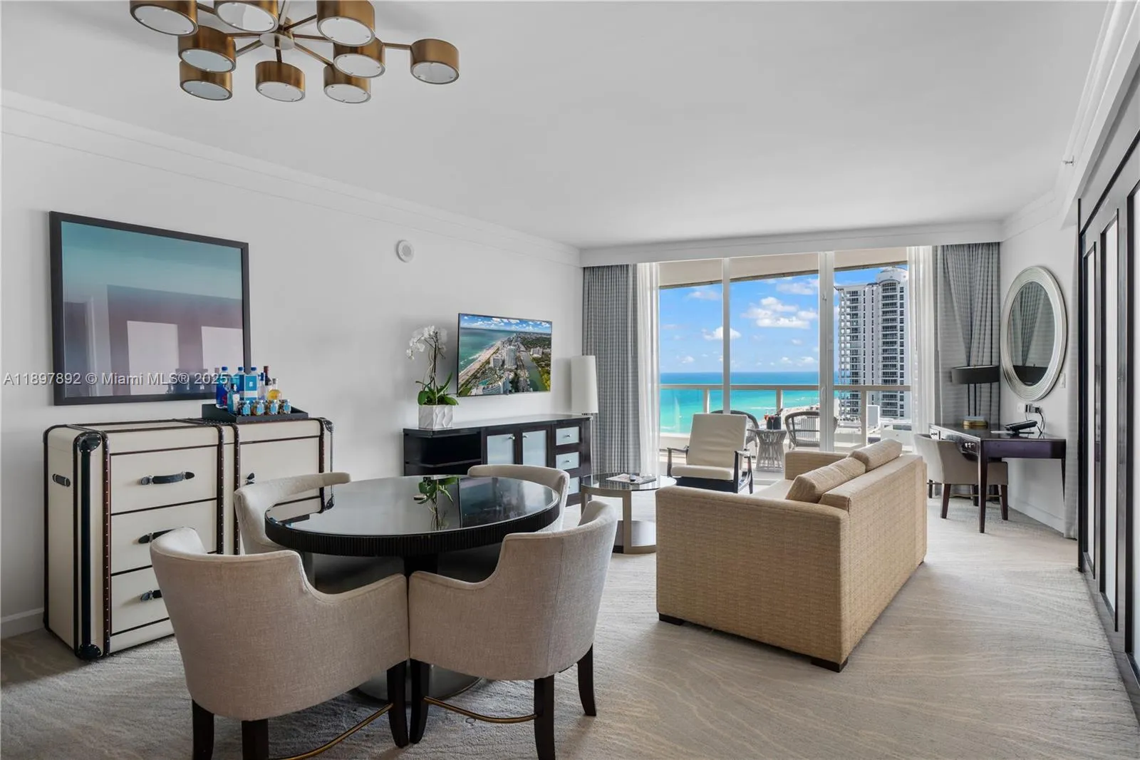 4391 Collins Ave # 1619, Miami Beach FL 33140
