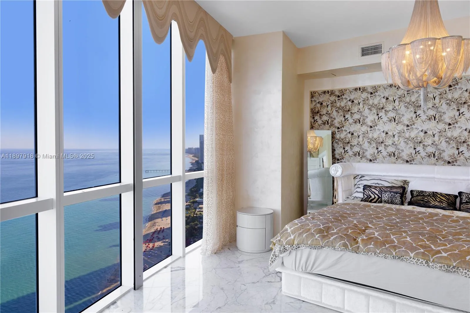 3 bedroom 3 bath for sale at 18101 Collins Ave # 4609, Sunny Isles Beach FL 33160