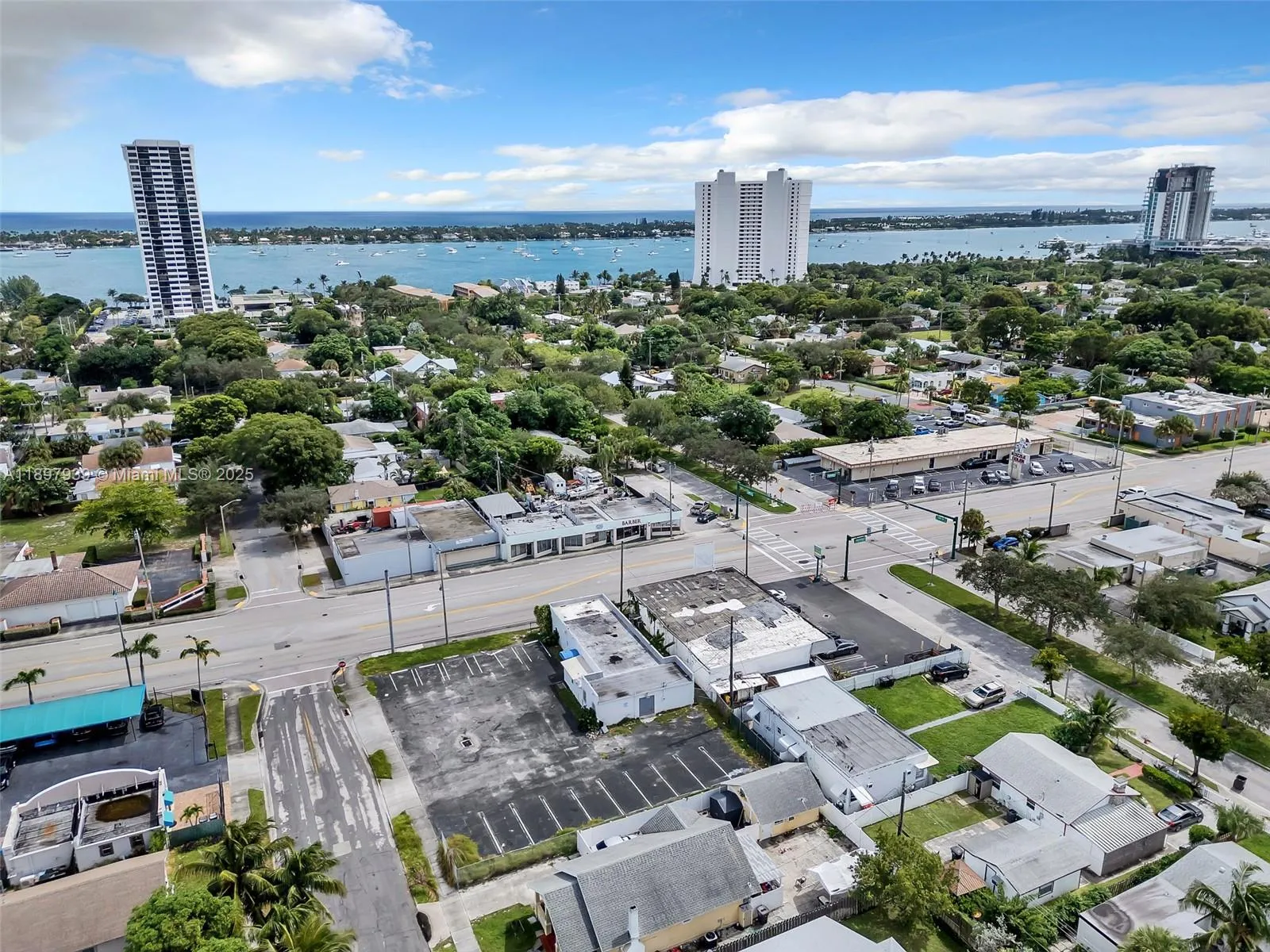 5501 Broadway, West Palm Beach FL 33407