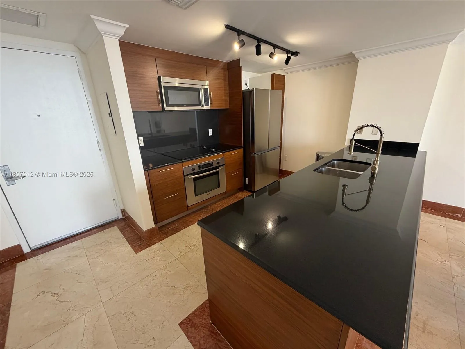 50 Biscayne Blvd # 5211, Miami FL 33132