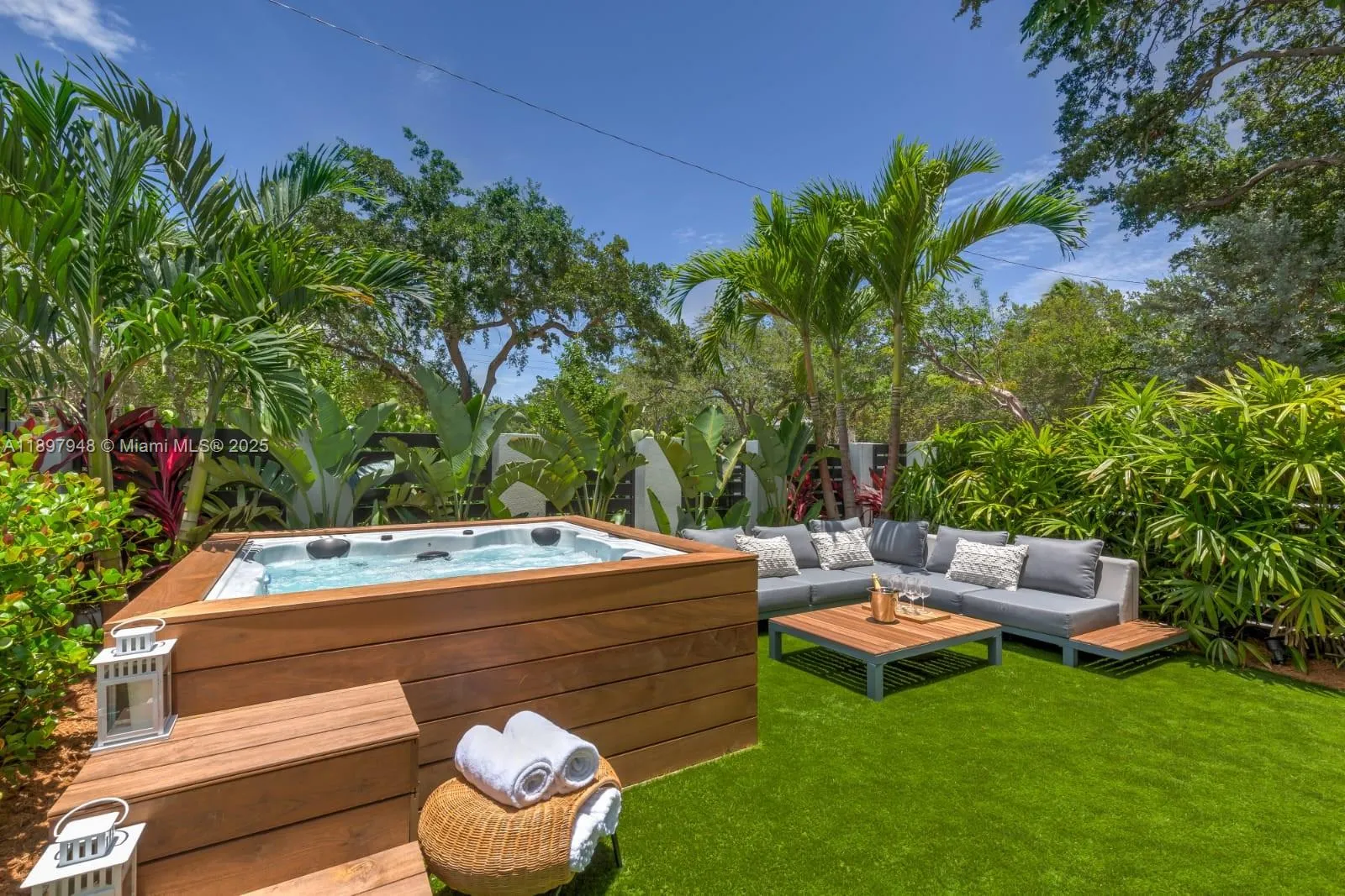 1516 SE 1st St, Fort Lauderdale FL 33301