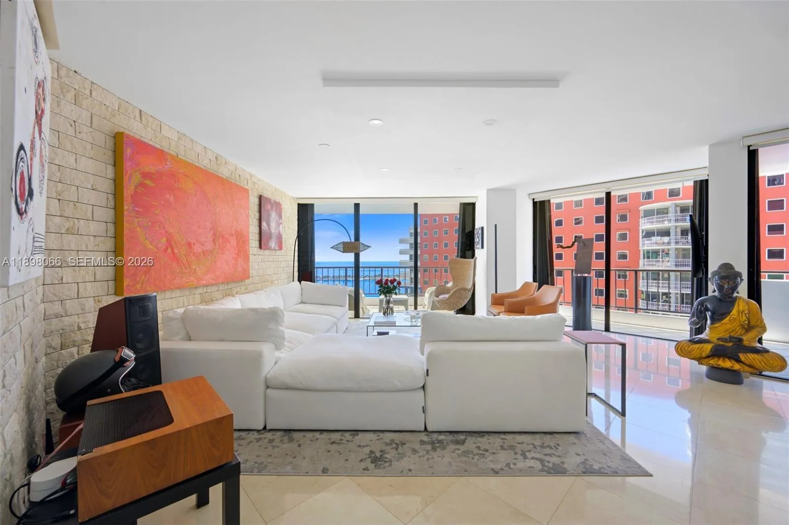 3 bedroom 3 bath for sale at 1581 Brickell Ave # 2005, Miami FL 33129