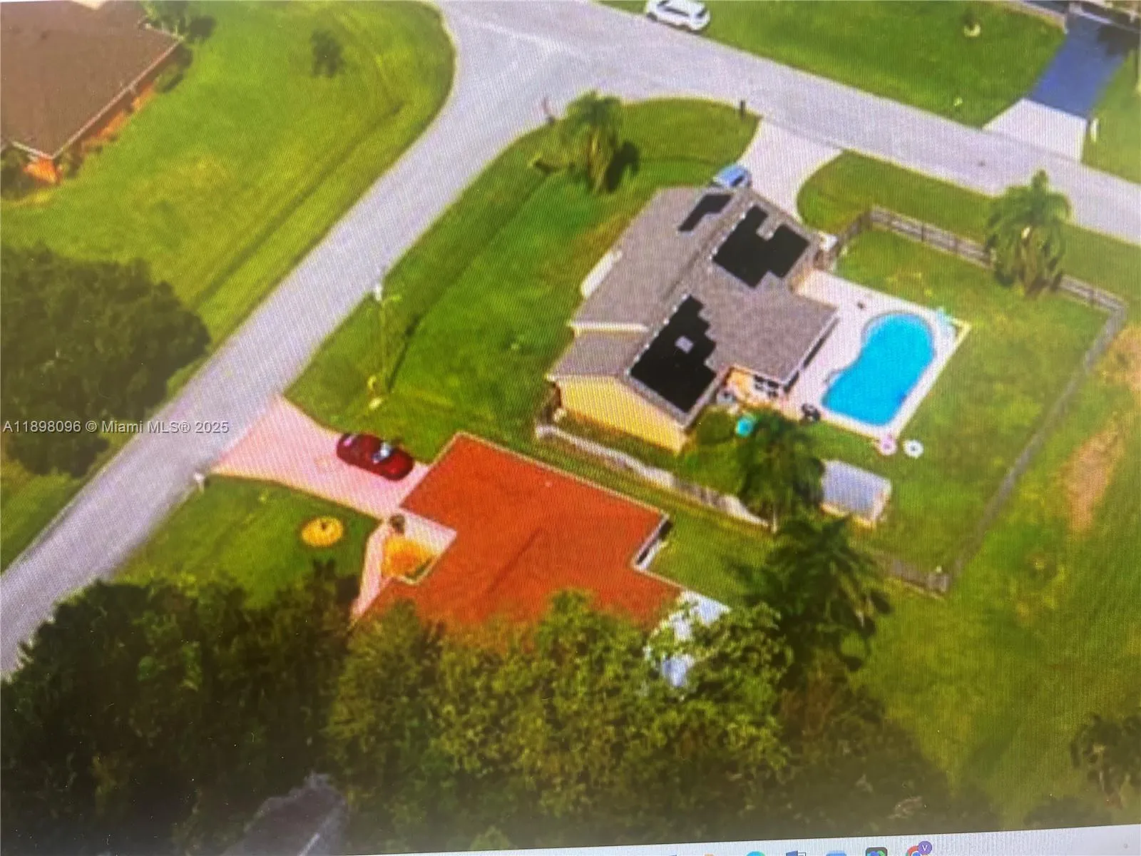 2492 SE Rival Ave, Port St. Lucie FL 34952