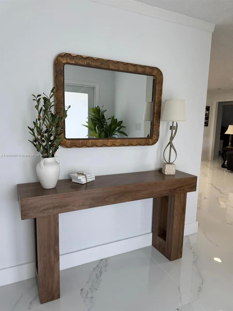 2492 SE Rival Ave, Port St. Lucie FL 34952