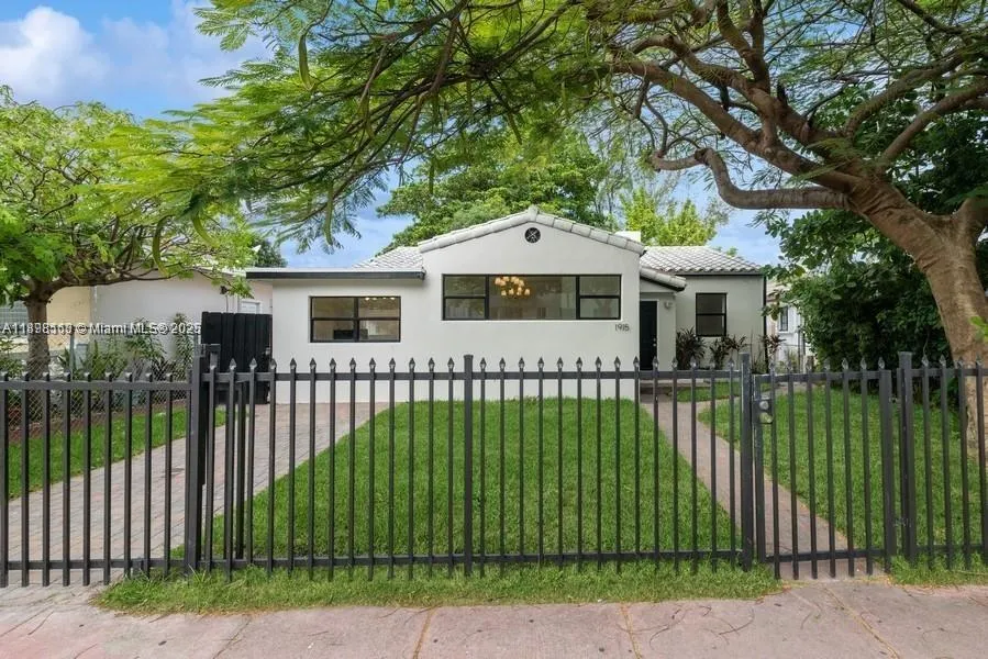 1915 Normandy Drive, Miami Beach FL 33141