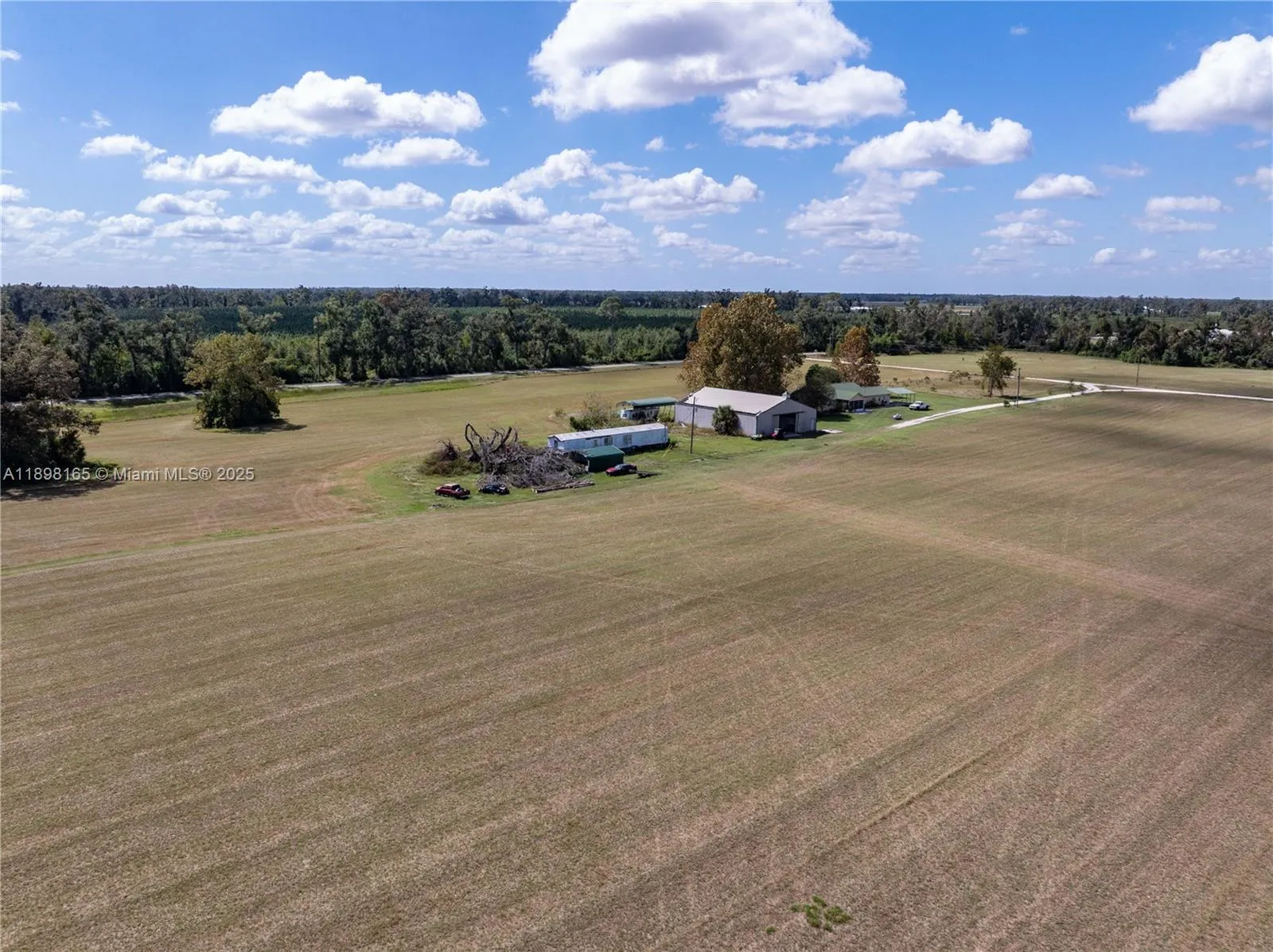 1083 SW County Road 351, Other City - In The State Of Florida FL 32066