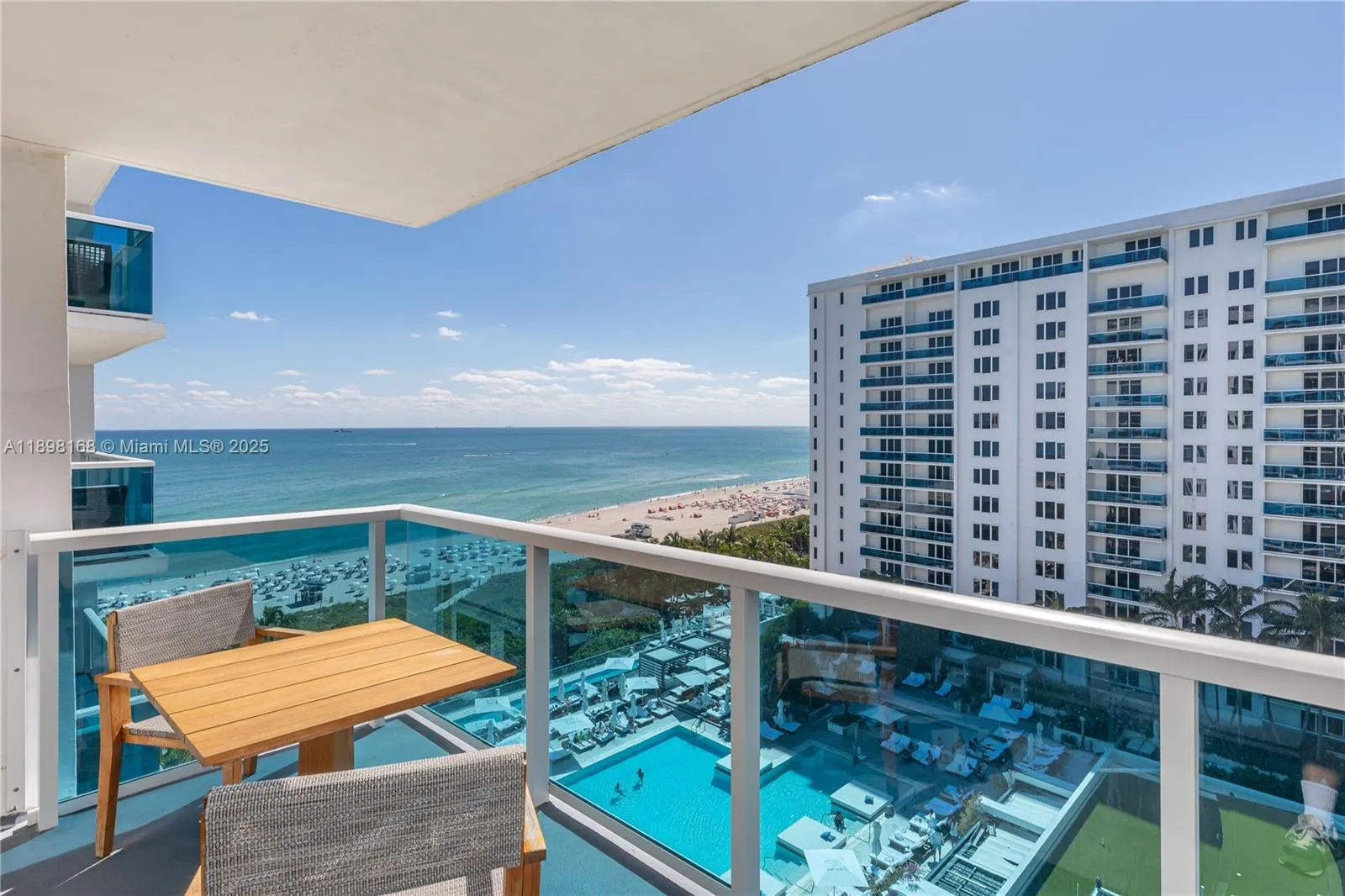 1 bedroom 1 bath for sale at 102 24th St # 1112, Miami Beach FL 33139