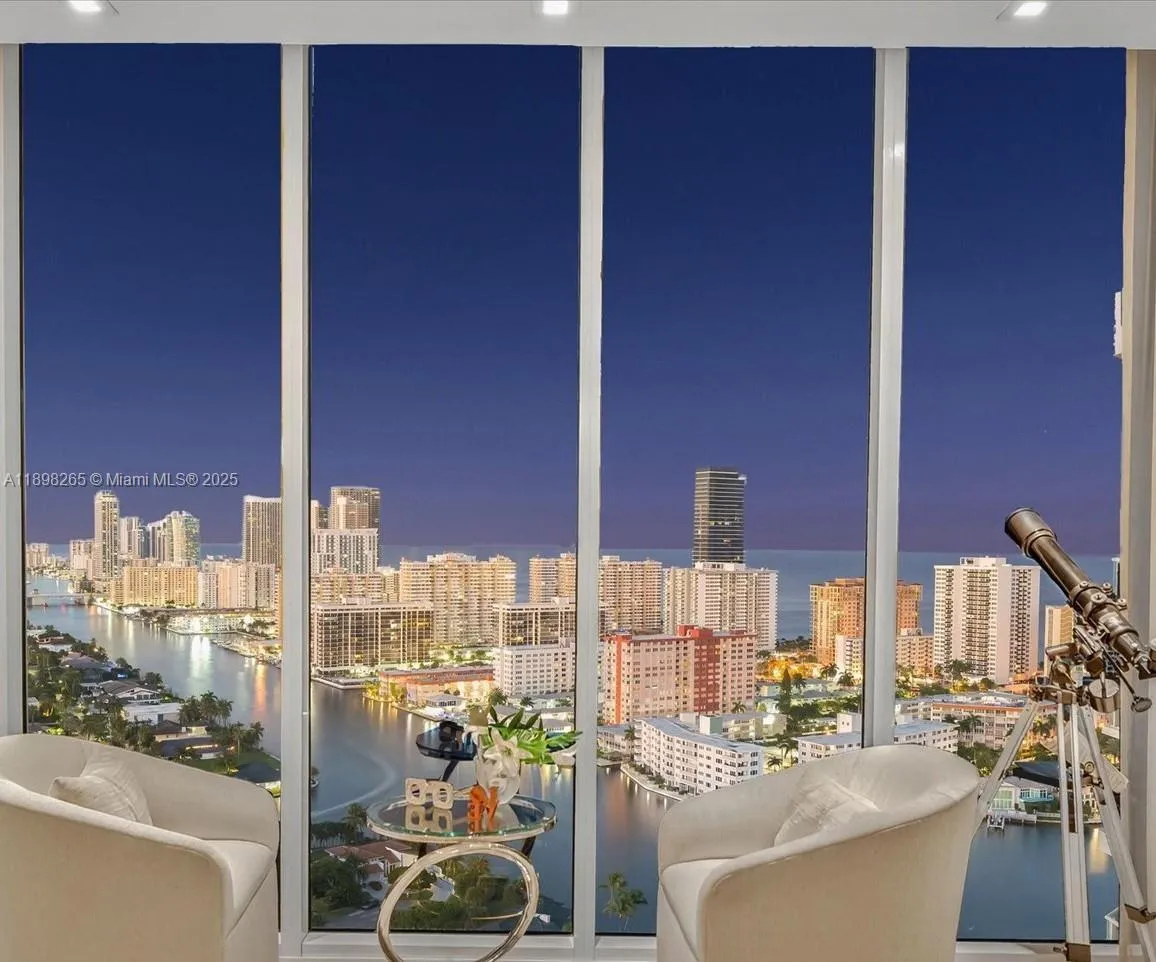 3 bedroom 3 bath for sale at 21200 Point Pl, Aventura FL 33180