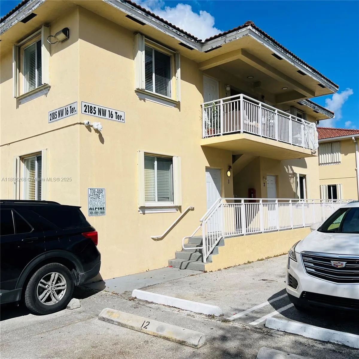 1 bedroom 1 bath for sale at 2185 NW 16th Ter # 16, Miami FL 33125