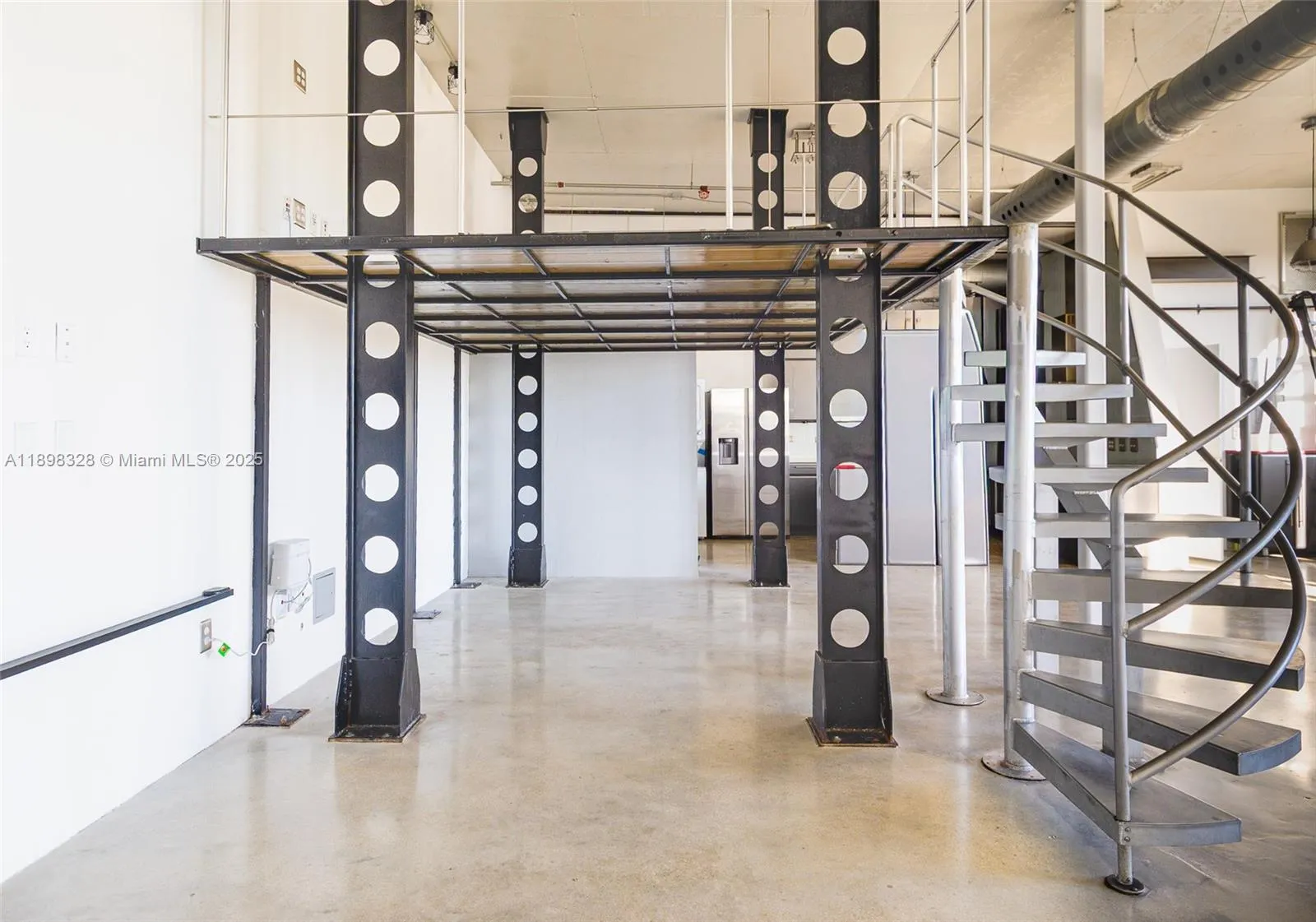 250 NW 23 # 405, Miami FL 33127