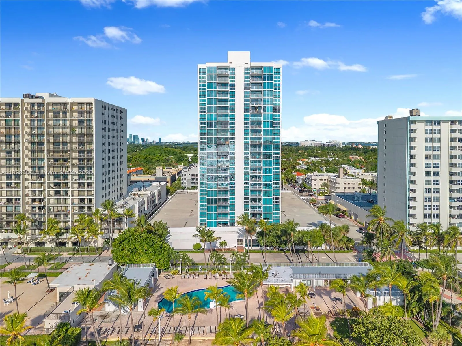 2655 Collins Ave # 1502, Miami Beach FL 33140