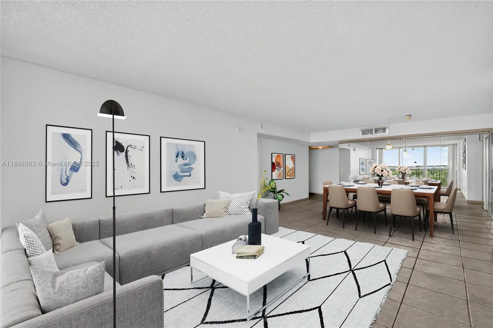2655 Collins Ave # 1502, Miami Beach FL 33140
