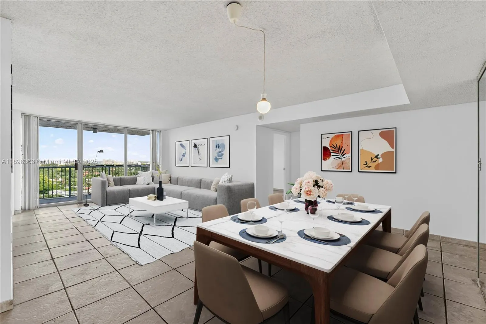 2655 Collins Ave # 1502, Miami Beach FL 33140
