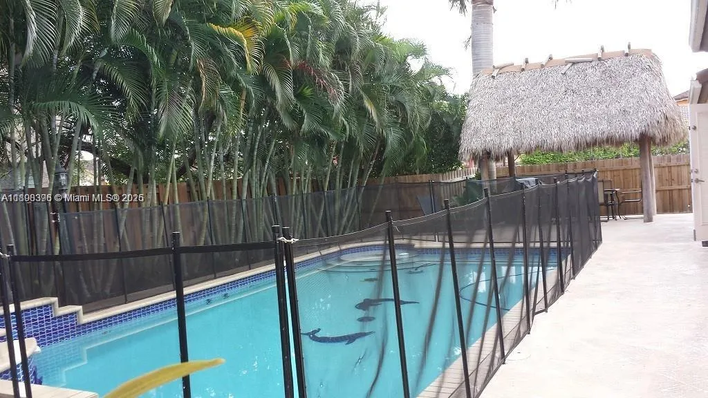 15205 SW 13th Ter, Miami FL 33194