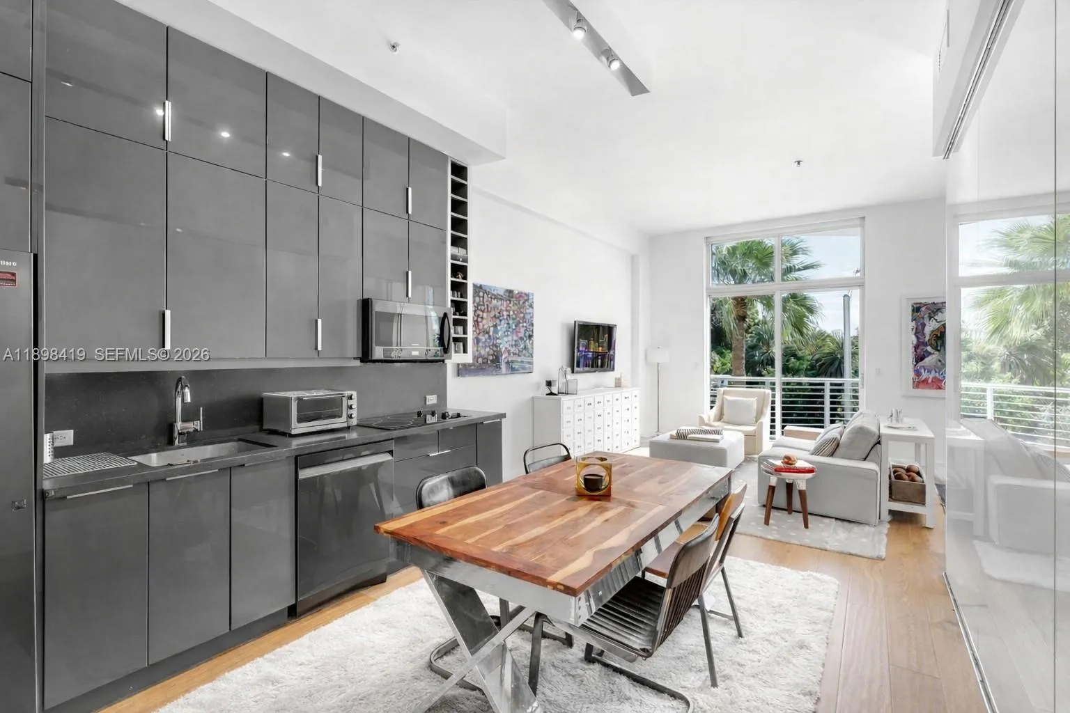 2 bedroom 2 bath for sale at 2001 Meridian Ave # 404, Miami Beach FL 33139