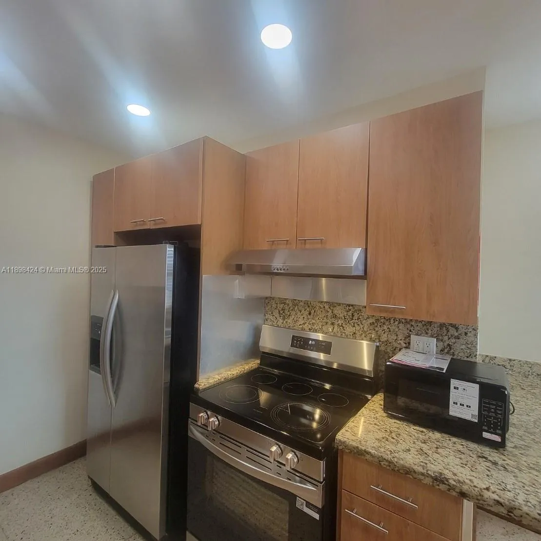 7400 Harding Ave # 15, Miami Beach FL 33141