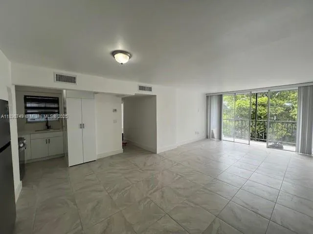 2 bedroom 1 bath for sale at 210 Fontainebleau Blvd # 411, Miami FL 33172