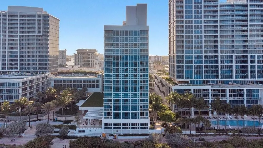 6801 Collins Ave # 17, Miami Beach FL 33141