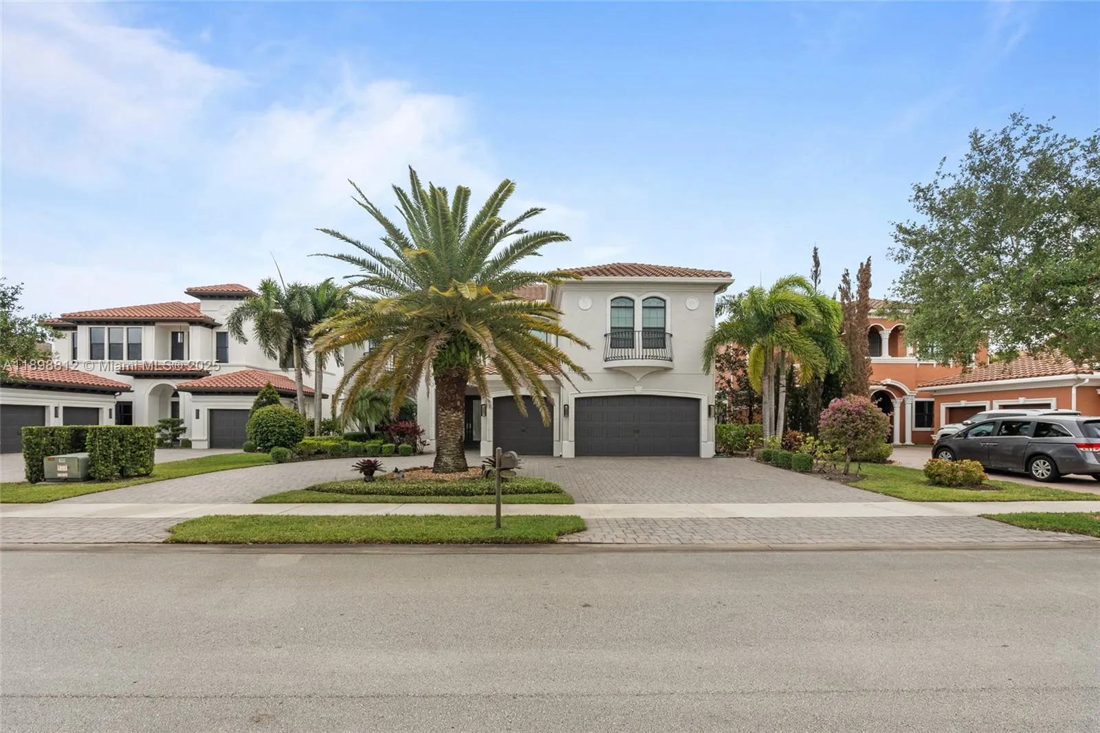 10230 Sweet Bay Ct, Parkland FL 33076