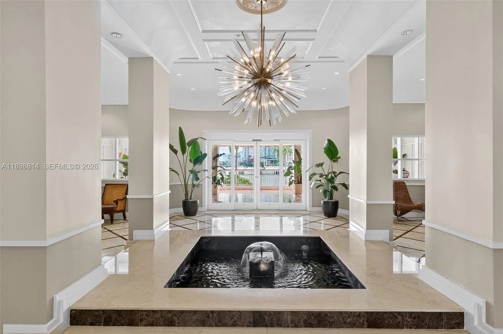 1 bedroom 1 bath for sale at 701 Brickell Key Blvd # 1108, Miami FL 33131