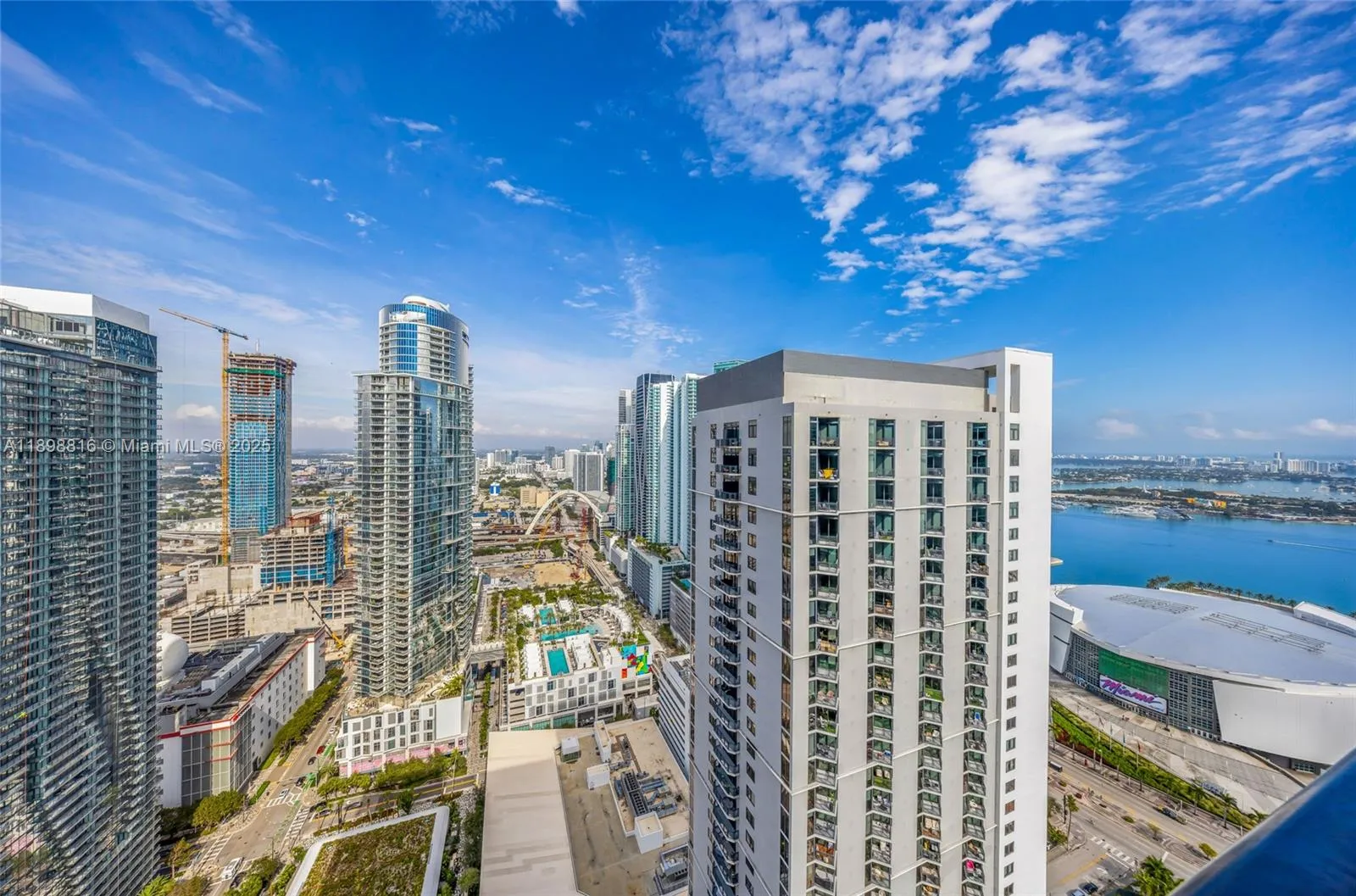 159 NE 6th St # 4011, Miami FL 33132