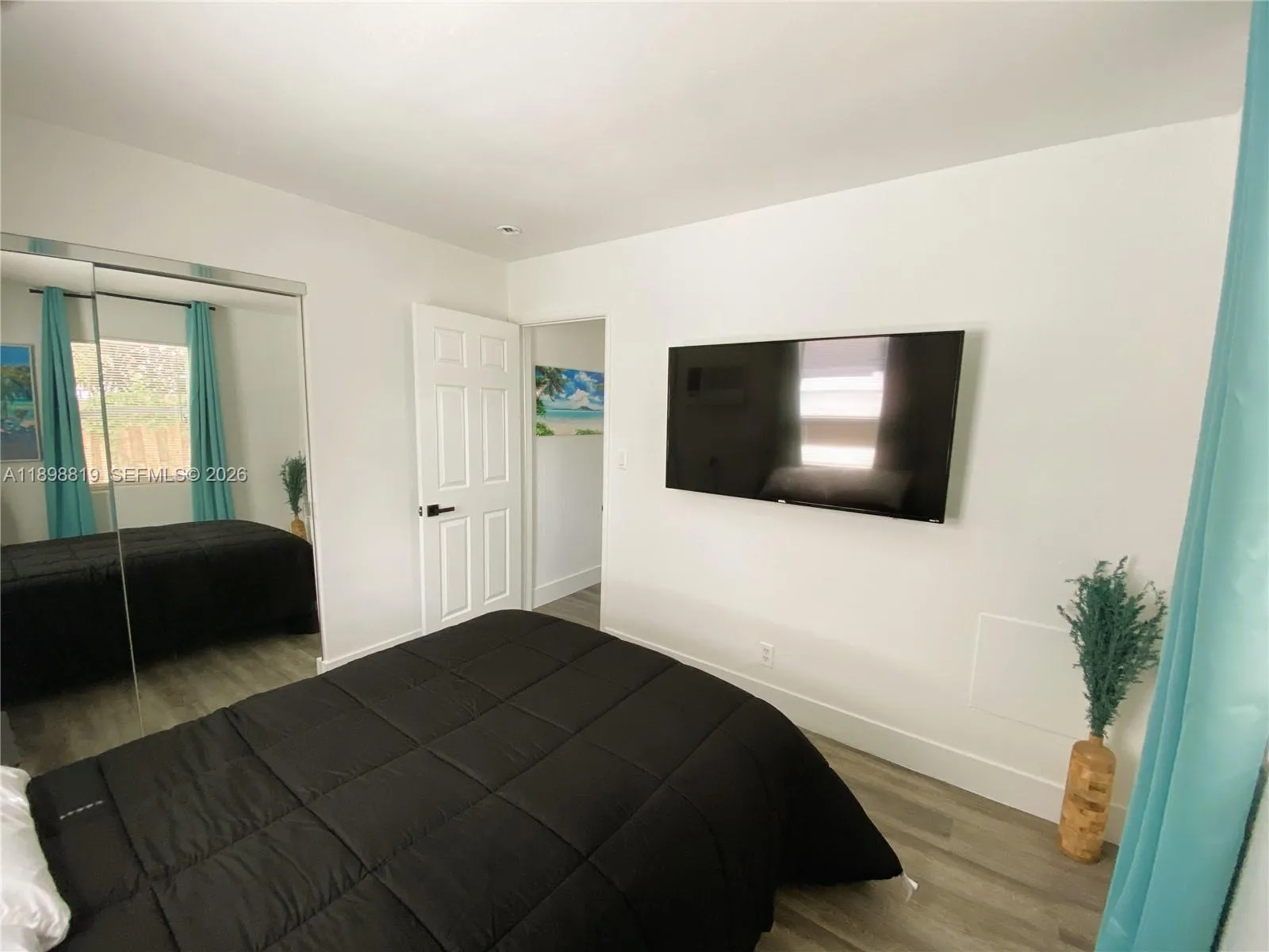 3208 Canal Dr # 4, Pompano Beach FL 33062