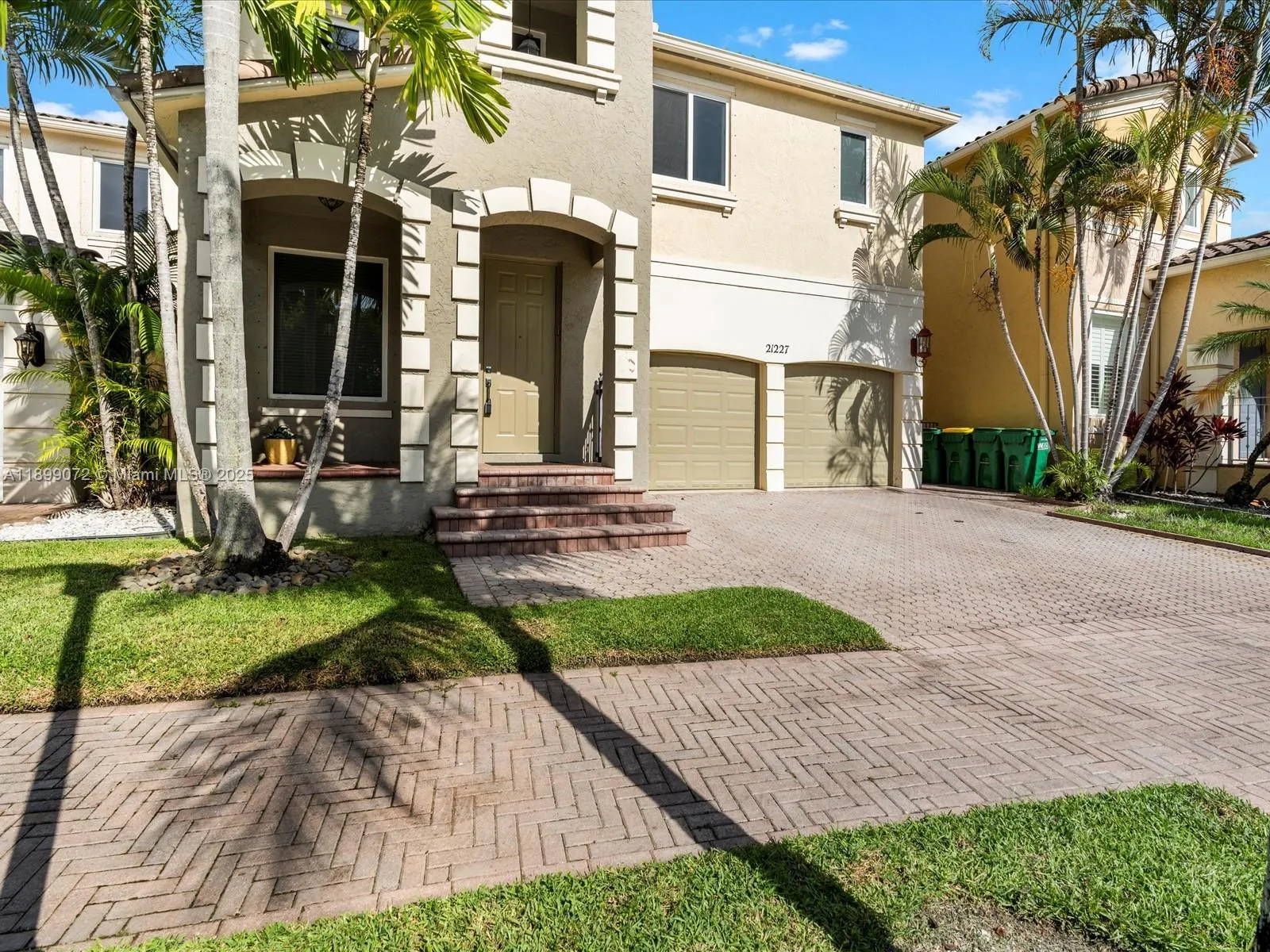21227 NE 31st Pl, Aventura FL 33180