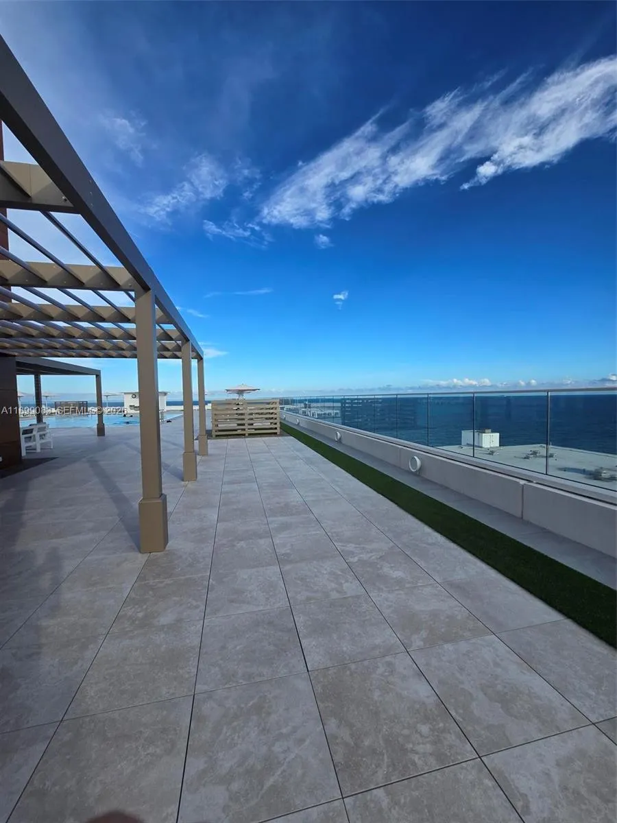 4020 Galt Ocean Dr # 203, Fort Lauderdale FL 33308
