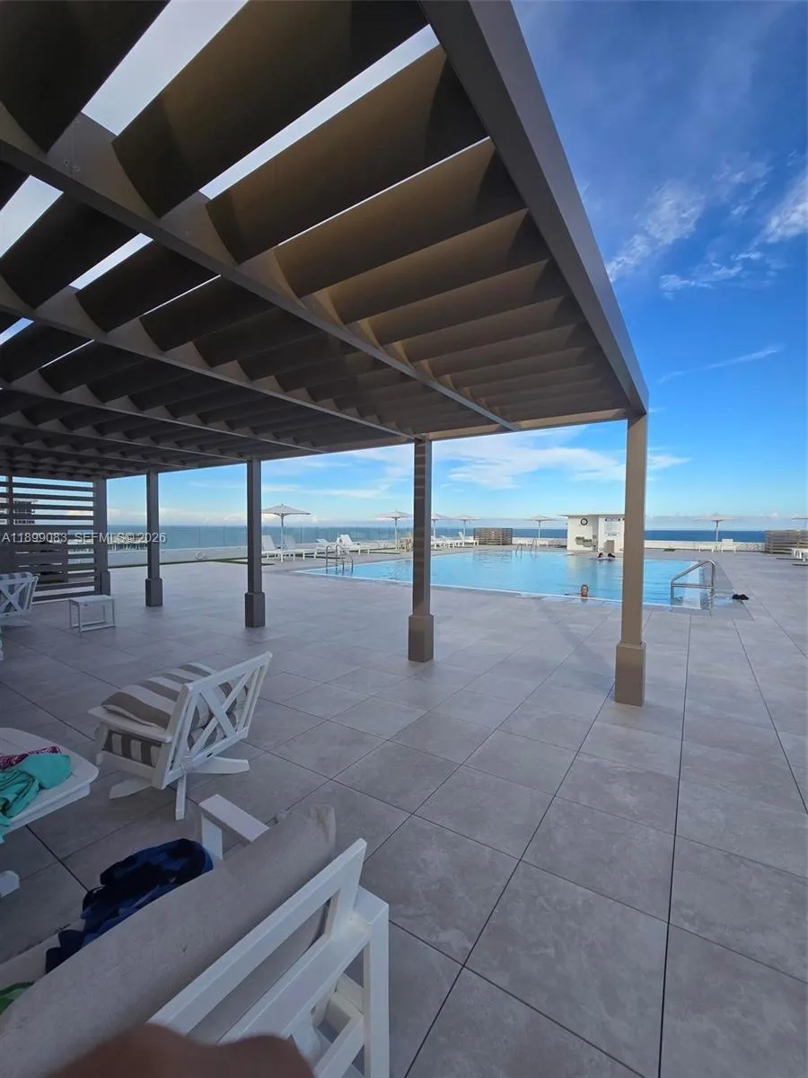 4020 Galt Ocean Dr # 203, Fort Lauderdale FL 33308