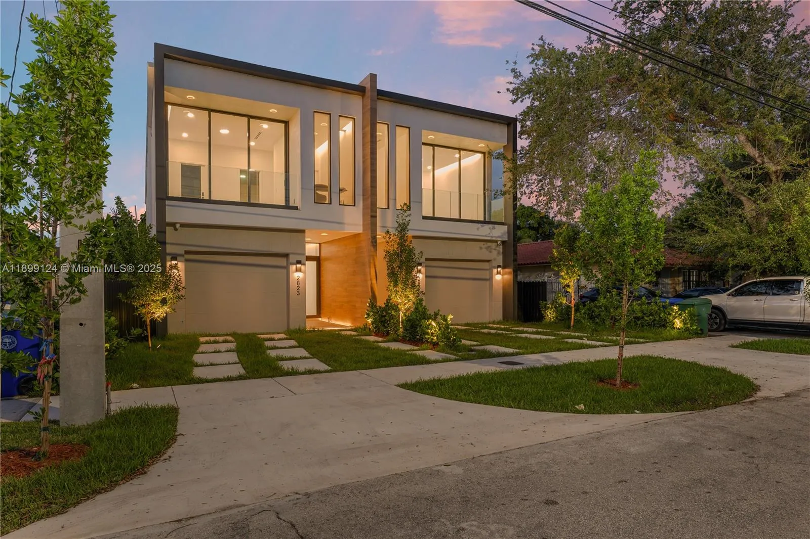 2823 SW 23rd Ter # 2823, Miami FL 33145
