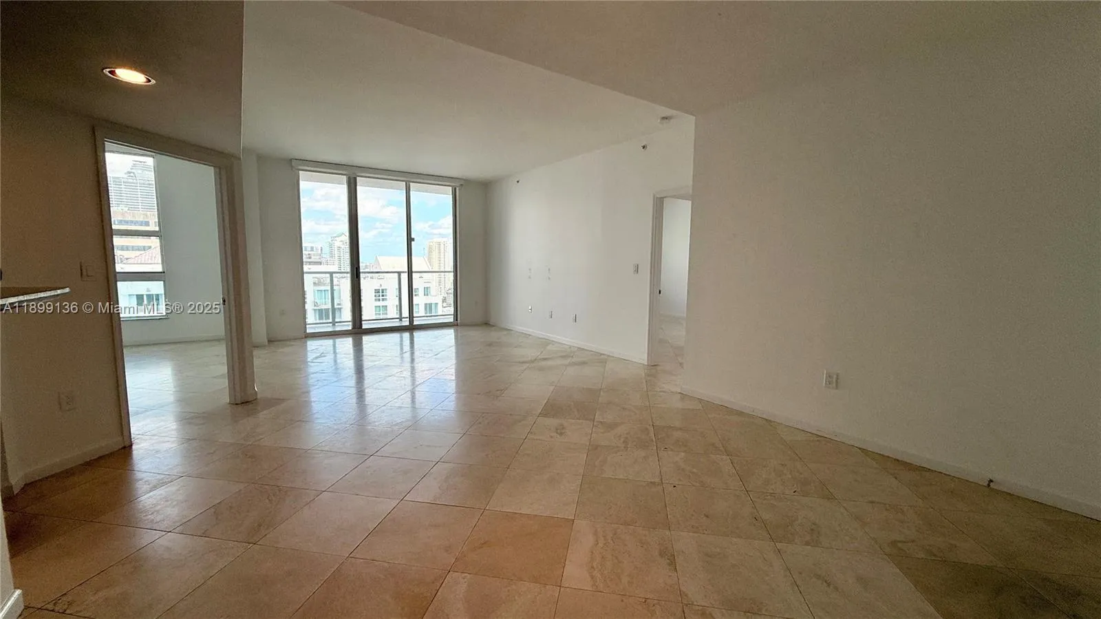 1155 Brickell Bay Dr, Miami FL 33131