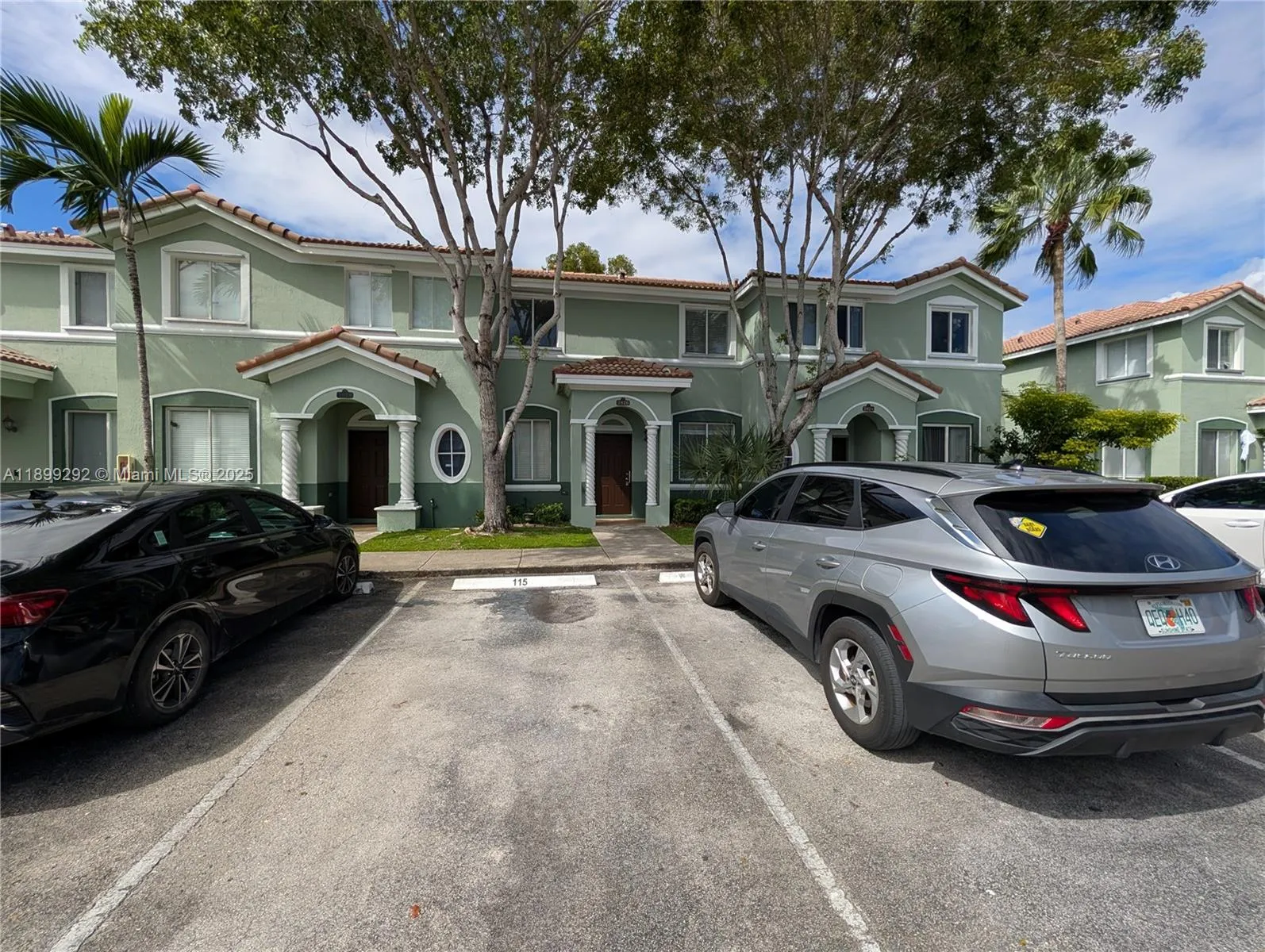 4 bedroom 3 bath for sale at 2826 SE 16th Ave # 115, Homestead FL 33035