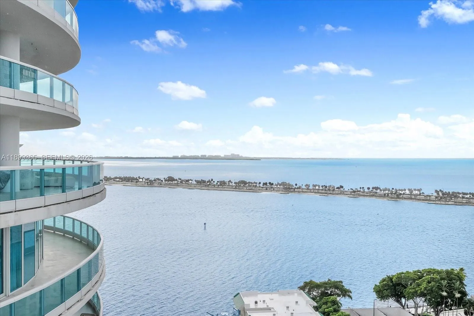3 bedroom 3 bath for sale at 2127 Brickell Ave # 2005, Miami FL 33129