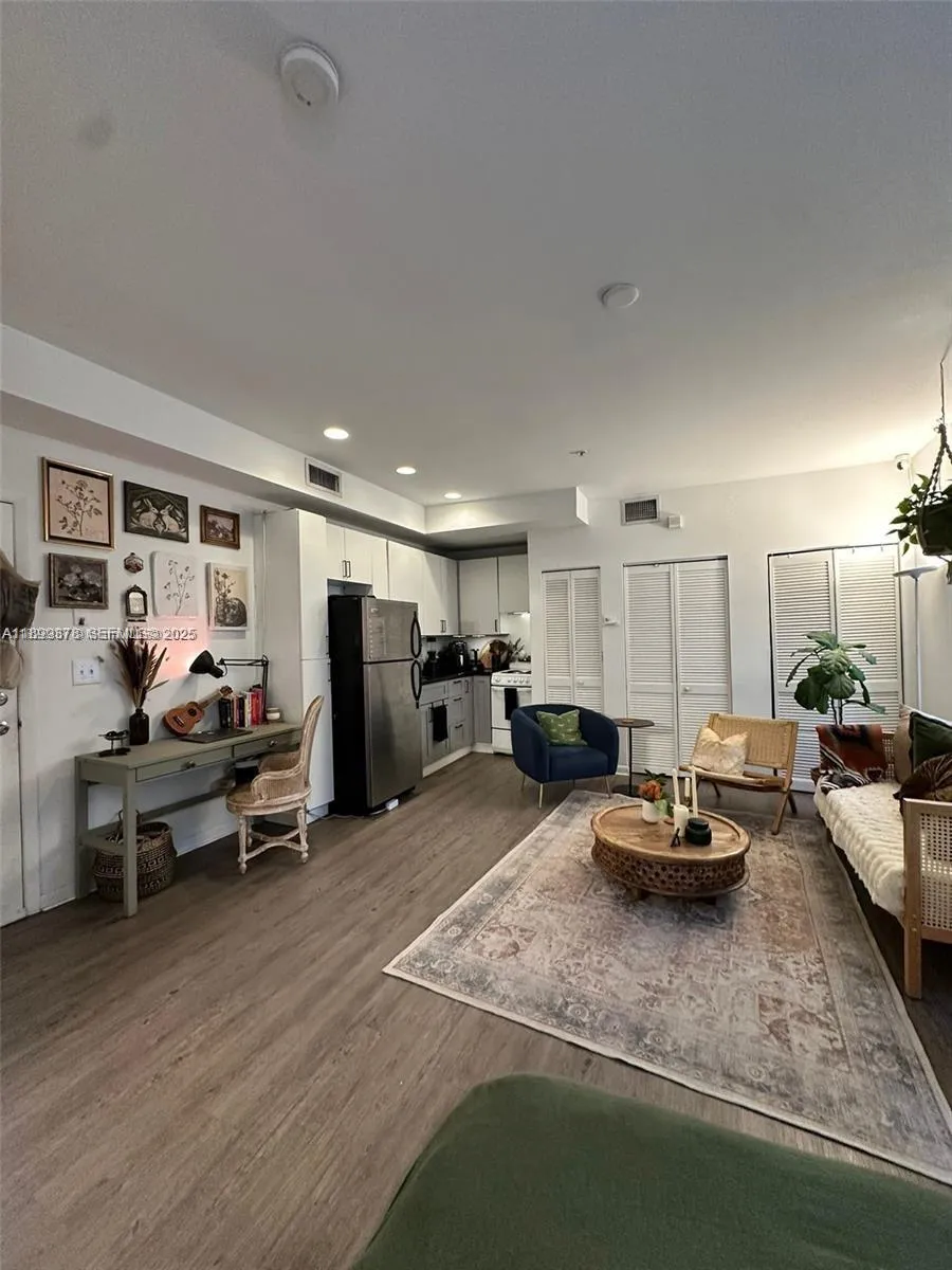 1244 Pennsylvania Ave # 103, Miami Beach FL 33139
