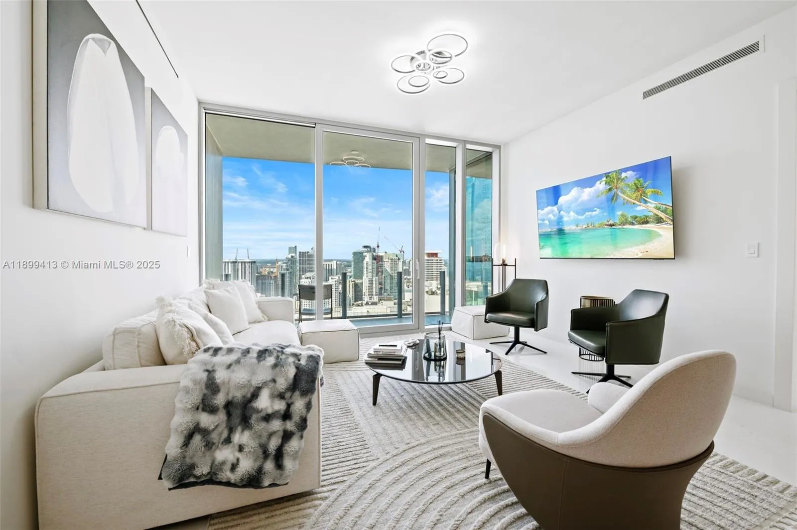 300 Biscayne Blvd Way # 4909, Miami FL 33131